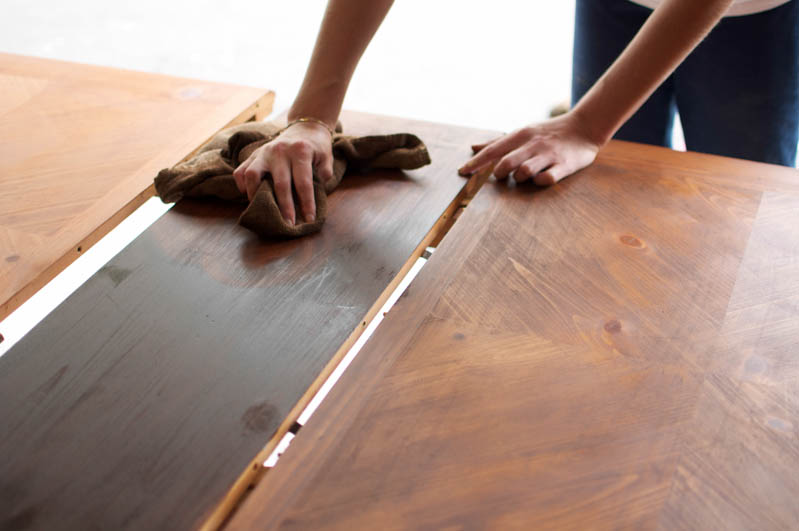 using spar urethane on kitchen table